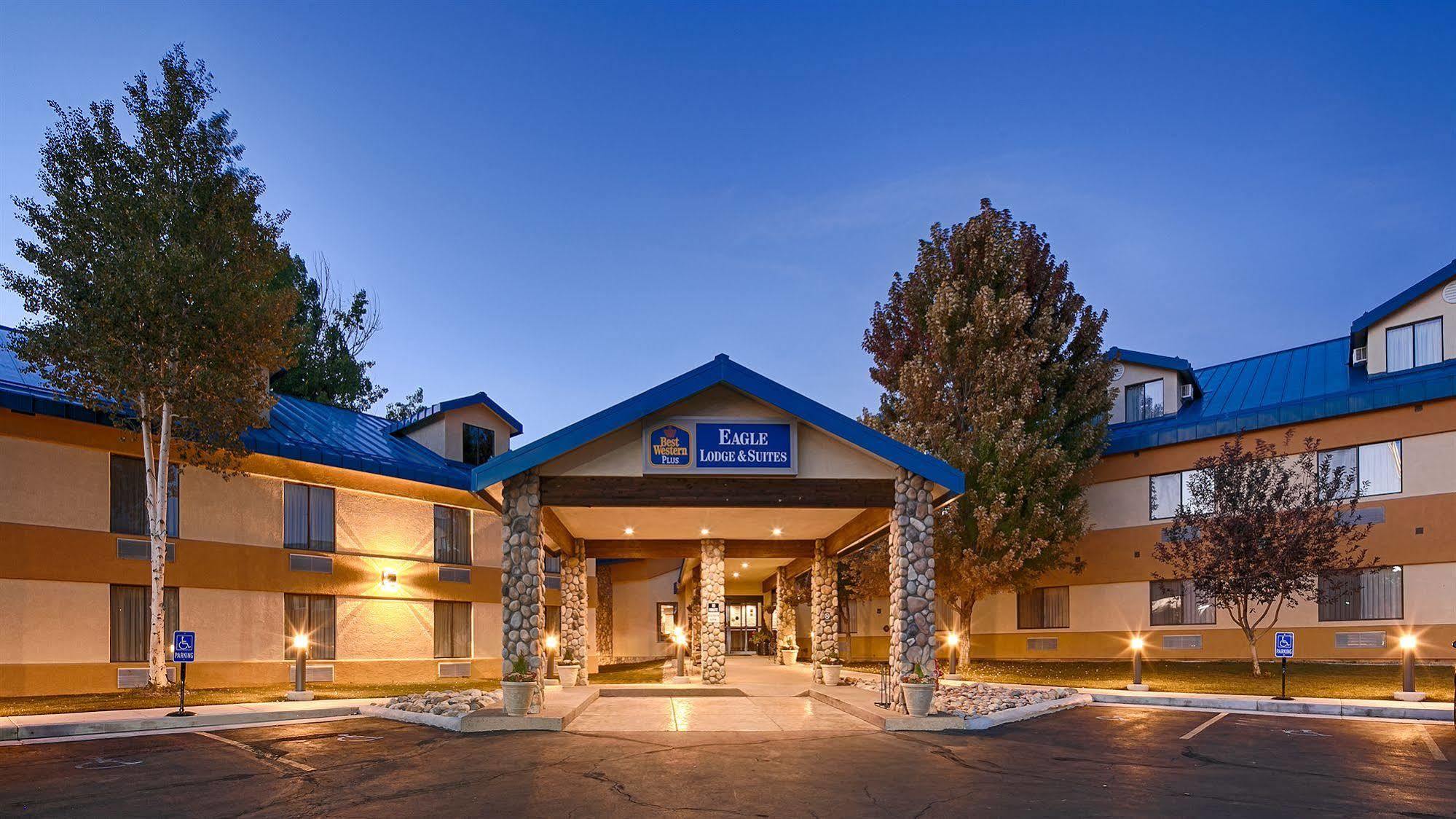 Best Western Plus Eagle Vail Airport Exteriör bild